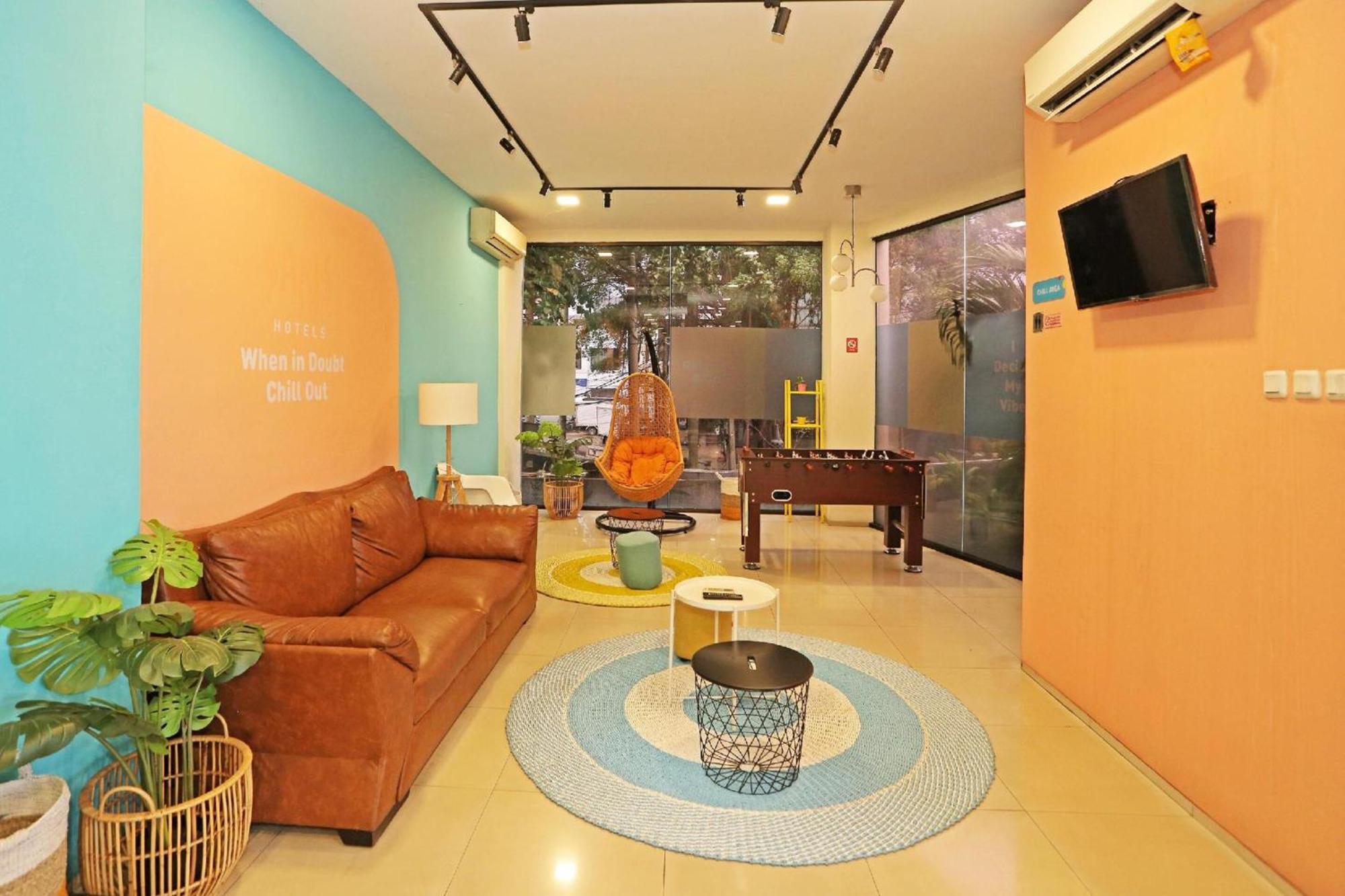 Super Oyo Townhouse Oak Hotel Fiducia Serpong Buitenkant foto